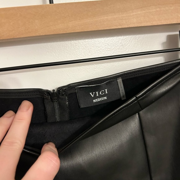 Breakaway Mini Skirt- 4. - Picture 7 of 8